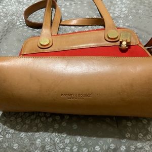 Dooney & Bourke Bags - Vintage Red Dooney & Bourke Purse Dooney & Bourke Bags - Vintage Red Dooney & Bourke Purse